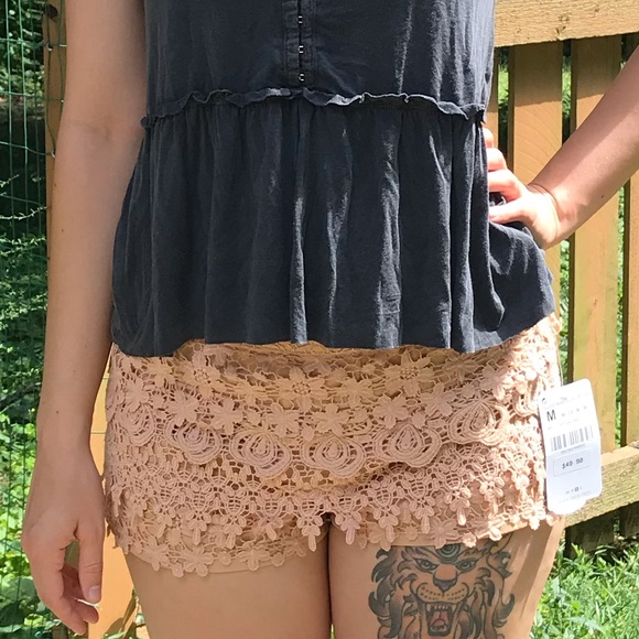 Zara Pants - Nude lace shorts from Zara